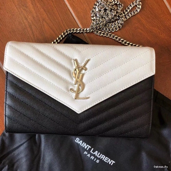 YSL CASSANDRE MATELASSÉ WALLET CHAIN 0814